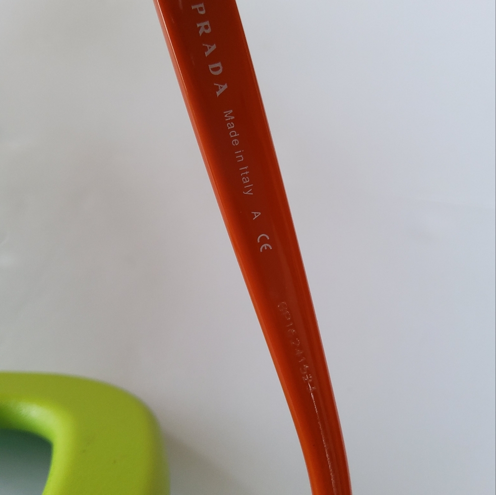 Prada eyeglasses, VPR 10NV, Deep Havana color, no lenses, READ - Picture 8 of 10